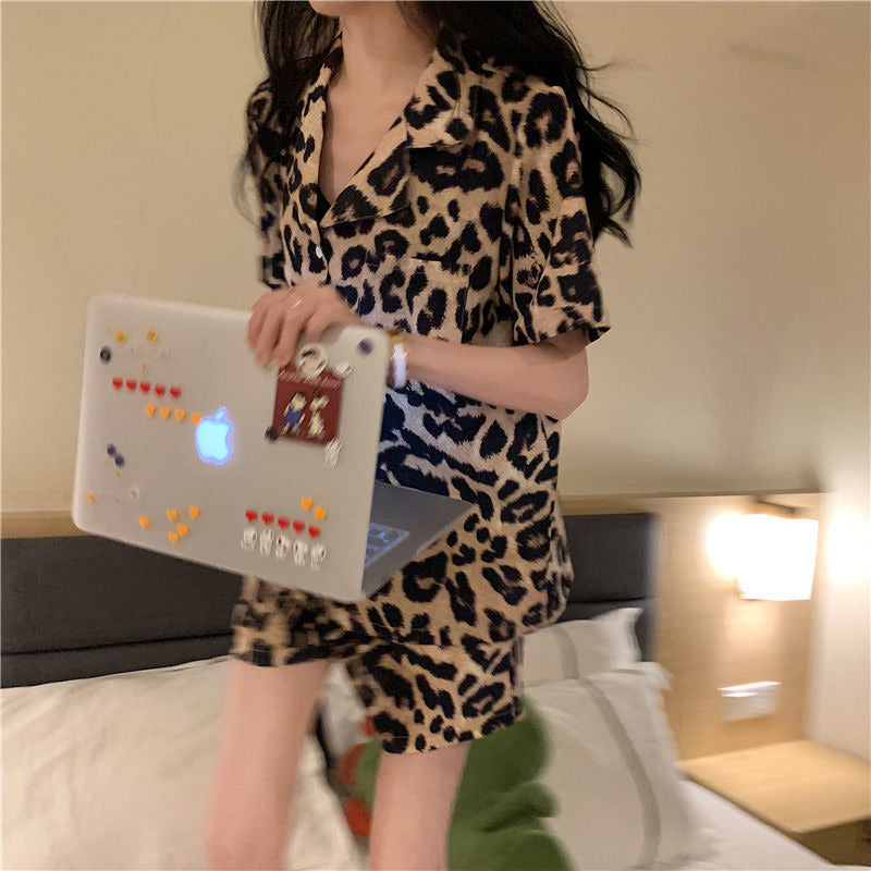 Classic Leopard print pajama set