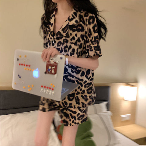 Classic Leopard print pajama set