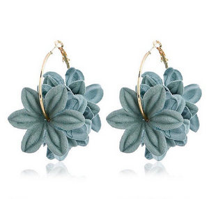 Lily hoops